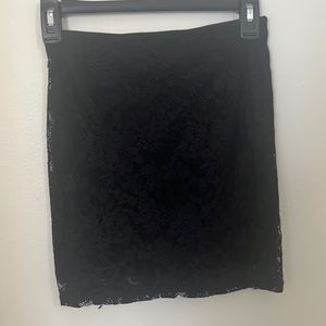 Pimkie stretch skirt - size S - black stretch lace